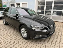 Grau Gebraucht 2020 VW Passat Business Kombi | 12.900 € (Fairer Preis)