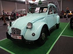Grün Gebraucht 1987 Citroën 2CV Limousine | 13.500 €