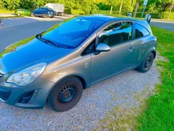 Grau Gebraucht 2013 Opel Corsa Active Kleinwagen | 2.600 € (Guter Preis)