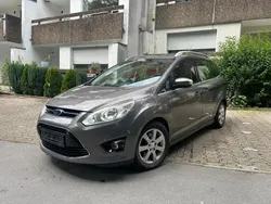 Grau Gebraucht 2013 Ford Grand C-Max Titanium Van / Kleinbus | 5.900 € (Fairer Preis)
