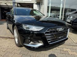 Brillantschwarz Gebraucht 2022 Audi A4 Advanced Plus Kombi | 26.850 € (Guter Preis)