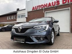 Grau Gebraucht 2020 Renault Mégane IV Business Limousine | 16.950 € (Fairer Preis)