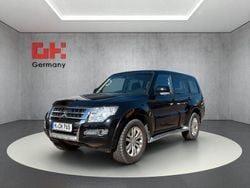 Schwarz Gebraucht 2015 Mitsubishi Pajero SUV | 25.999 € (Guter Preis)