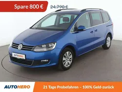Ravennablau Gebraucht 2018 VW Sharan Comfortline Van / Kleinbus | 23.380 € (Fairer Preis)