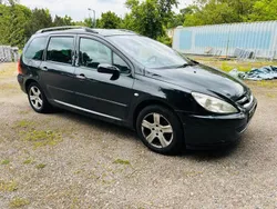 Schwarz Gebraucht 2002 Peugeot 307 Premium Kombi | 699 € (Guter Preis)