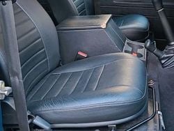 Blau Gebraucht 2009 Land Rover Defender Kombi | 32.000 € (Etwas zu teuer)