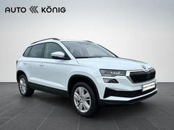 Weiß Gebraucht 2024 Skoda Karoq Selection SUV | 31.990 € (Fairer Preis)