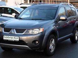 Grau Gebraucht 2009 Mitsubishi Outlander Intense SUV | 5.990 € (Fairer Preis)