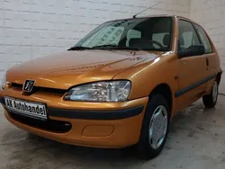 Gold Gebraucht 1997 Peugeot 106 Kleinwagen | 1.490 € (Etwas zu teuer)