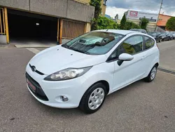 Frostweiß Gebraucht 2012 Ford Fiesta Champions Edition Kleinwagen | 3.000 € (Guter Preis)