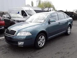 Grün Gebraucht 2008 Skoda Octavia Ambiente Limousine | 3.500 € (Fairer Preis)