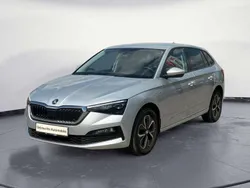 Silber Gebraucht 2020 Skoda Scala Drive Kleinwagen | 16.860 € (Guter Preis)
