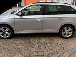 Silber Gebraucht 2015 Skoda Fabia Kombi | 8.990 € (Guter Preis)