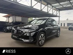 Metalliclack kosmosschwarz Gebraucht 2023 Mercedes EQA300 SUV | 30.900 € (Superpreis)