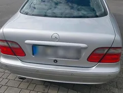 Silber Gebraucht 2002 Mercedes CLK230 Coupé | 3.799 €
