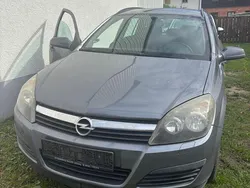 Grau Gebraucht 2006 Opel Astra Limousine | 550 € (Superpreis)