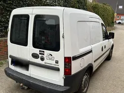 Weiß Gebraucht 2006 Opel Combo Van / Kleinbus | 1.200 € (Superpreis)