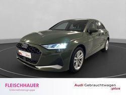 Gruen Gebraucht 2024 Audi A3 Sportback Advanced Plus Limousine | 34.480 € (Etwas zu teuer)