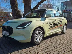 Cool yellow Gebraucht 2024 Suzuki Swift Club Kleinwagen | 15.800 € (Guter Preis)
