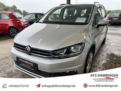 Silber Gebraucht 2021 VW Touran Trendline Van / Kleinbus | 21.990 € (Superpreis)