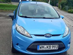 Blau Gebraucht 2010 Ford Fiesta Kleinwagen | 2.950 € (Guter Preis)