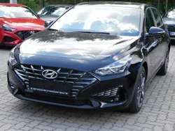 Phantom black Gebraucht 2022 Hyundai i30 Trend Limousine | 22.000 € (Etwas zu teuer)