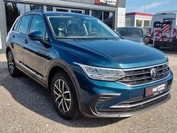 Blau Gebraucht 2022 VW Tiguan Life SUV | 19.590 € (Fairer Preis)