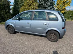 Andere außenfarben Gebraucht 2008 Opel Meriva Van / Kleinbus | 3.600 € (Teuer)