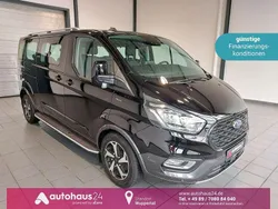 Schwarz Gebraucht 2023 Ford Tourneo Custom Active Limousine | 44.220 € (Teuer)