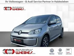 Gebraucht 2022 VW e-up! Style Kleinwagen | 17.900 € (Etwas zu teuer)