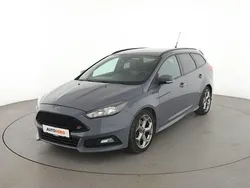 Grau Gebraucht 2015 Ford Focus ST Kombi | 15.860 € (Fairer Preis)