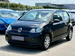 Schwarz Gebraucht 2022 VW up! Basis Kleinwagen | 8.499 € (Fairer Preis)
