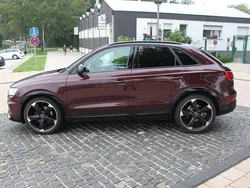 Rot Gebraucht 2017 Audi Q3 Sport SUV | 27.950 €