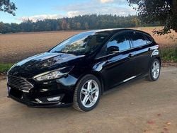 Schwarz Gebraucht 2017 Ford Focus Titanium Limousine | 7.200 € (Guter Preis)