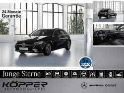 Kosmosschwarz Gebraucht 2024 Mercedes A200 Advanced Limousine | 32.333 € (Etwas zu teuer)