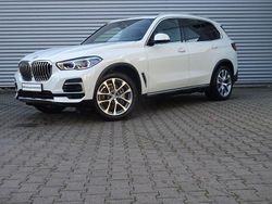 Weiß Gebraucht 2022 BMW X5 xLine SUV | 59.798 € (Etwas zu teuer)