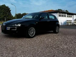 Schwarz Gebraucht 2006 Alfa Romeo 147 Kleinwagen | 2.490 € (Teuer)
