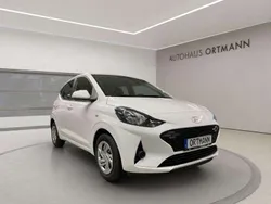 Atlas white / sol Neu 2024 Hyundai i10 Select Kleinwagen | 17.290 € (Fairer Preis)