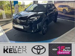 Mysticschwarz mica Neu 2025 Toyota Yaris Cross SUV | 32.160 €