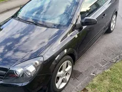Schwarz Gebraucht 2006 Opel Astra GTC Edition+ Limousine | 1.399 € (Superpreis)