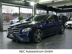 Blau Gebraucht 2017 Mercedes E350 AMG line Limousine | 32.990 € (Etwas zu teuer)