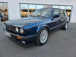 Blau Gebraucht 1993 BMW 318 Kombi | 8.470 €