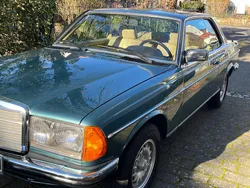 Andere außenfarben Gebraucht 1983 Mercedes 230 Coupé | 13.990 €