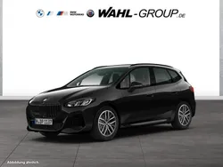 Schwarz Neu 2025 BMW 218 Active Tourer M Sport Van / Kleinbus | 36.790 €