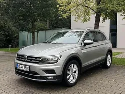 Grau Gebraucht 2019 VW Tiguan Individual SUV | 29.900 € (Teuer)