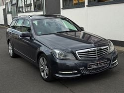 Grau Gebraucht 2013 Mercedes C300 Limousine | 6.980 € (Guter Preis)