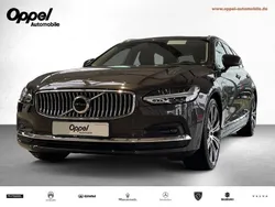 Platinum grey / metallic Gebraucht 2024 Volvo V90 Ultimate Kombi | 49.990 € (Fairer Preis)