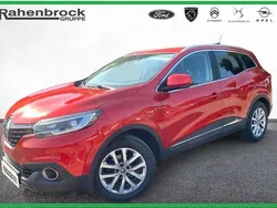 Feuerrot Gebraucht 2018 Renault Kadjar Experience SUV | 12.990 € (Fairer Preis)