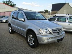 Silber Gebraucht 2005 Mercedes ML350 Edition SUV | 10.900 € (Fairer Preis)