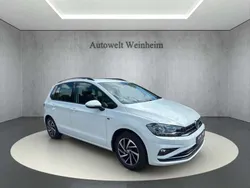 Pure white sonderlackierung Gebraucht 2018 VW Golf Sportsvan Join Van / Kleinbus | 14.499 € (Fairer Preis)